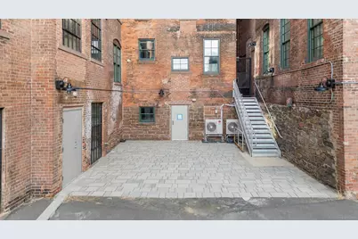 103 Allyn Street, Hartford, CT 06103 - Photo 19