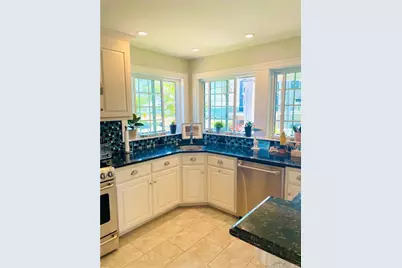 28 Beach Road West, Old Saybrook, CT 06475 - Photo 21