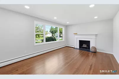142 Valley Crest Drive, Wethersfield, CT 06109 - Photo 21