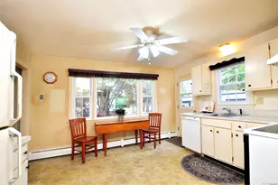 10 Meadow Ln, Old Lyme, CT 06371 - Photo 15