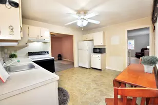 10 Meadow Ln, Old Lyme, CT 06371 - Photo 11