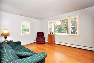 10 Meadow Ln, Old Lyme, CT 06371 - Photo 19