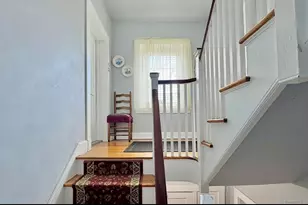 610 Wilmot Ave, Bridgeport, CT 06607 - Photo 15