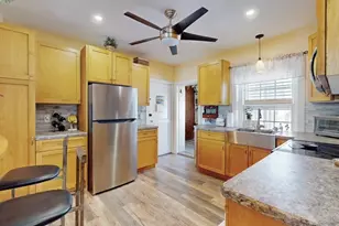 610 Wilmot Ave, Bridgeport, CT 06607 - Photo 5