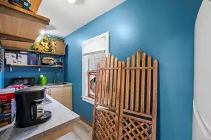 287 Hazard Ave, Enfield, CT 06082 - Photo 9