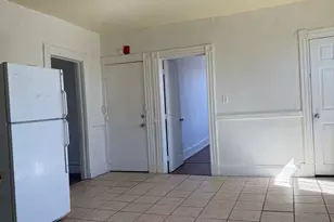 198 Oak St, New Britain, CT 06051 - Photo 11