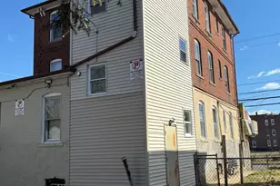 198 Oak St, New Britain, CT 06051 - Photo 3