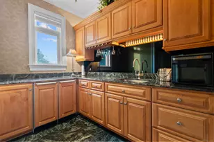 23 Robkins Rd, Avon, CT 06001 - Photo 29