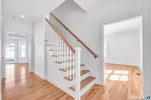 28 Hunting Rdg Rd, Middlebury, CT 06762 - Photo 7