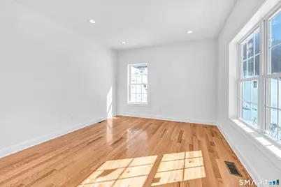 28 Hunting Ridge Road, Middlebury, CT 06762 - Photo 3