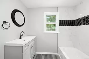 468 Perkins Ave, Waterbury, CT 06704 - Photo 25