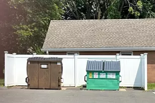 305 Hampton Ct, Newington, CT 06111 - Photo 11