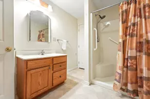 1527 King St, Enfield, CT 06082 - Photo 13