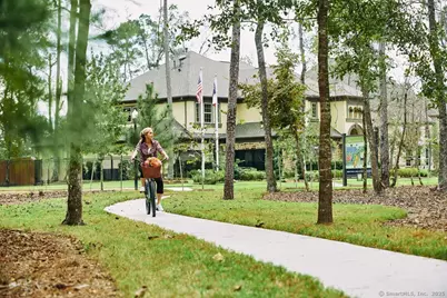 14 Whisper Ridge Way #46, Woodbridge, CT 06525 - Photo 11