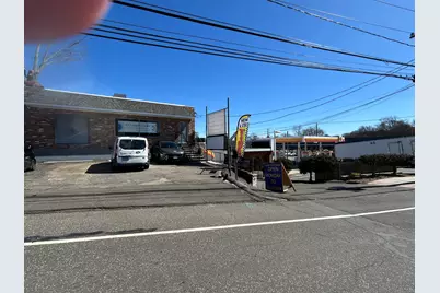 318 Strawberry Hill Avenue, Norwalk, CT 06851 - Photo 7