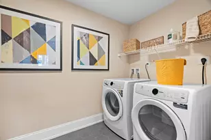 81 Shea Cir, Cheshire, CT 06410 - Photo 23