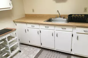 223 Broad St, Meriden, CT 06450 - Photo 5