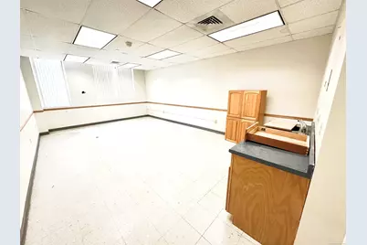 20 South Elm Street #101, Waterbury, CT 06706 - Photo 23