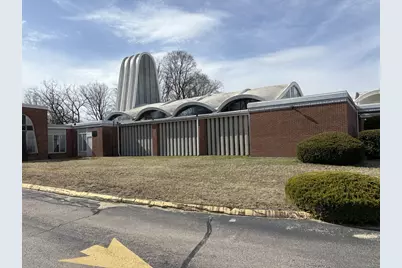 248 Broadway, Norwich, CT 06360 - Photo 3