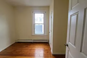 42 Madison St, Hartford, CT 06106 - Photo 13