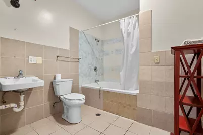 428 West Main Street, Waterbury, CT 06702 - Photo 29