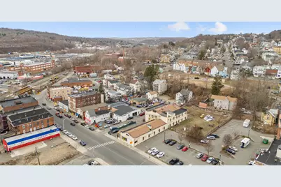 428 West Main Street, Waterbury, CT 06702 - Photo 3