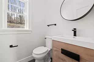 24 Hillandale Rd, Danbury, CT 06811 - Photo 13