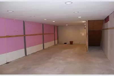 979 Meriden Waterbury Turnpike #1, Southington, CT 06479 - Photo 11