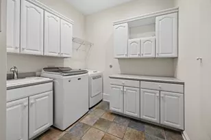 176 Hidden Pond Dr, Watertown, CT 06795 - Photo 21