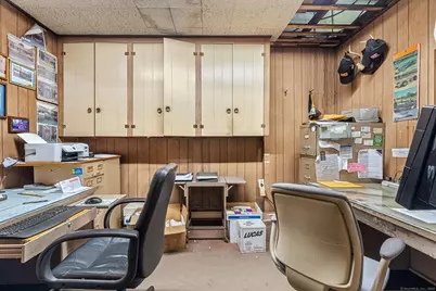 61 Glen Street, New Britain, CT 06051 - Photo 19