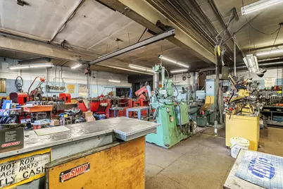 61 Glen Street, New Britain, CT 06051 - Photo 21