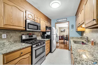 117 The Meadows #117, Enfield, CT 06082 - Photo 13
