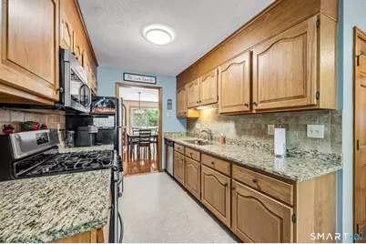 117 The Meadows #117, Enfield, CT 06082 - Photo 11