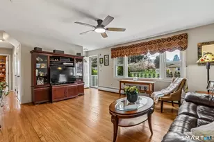 6 Country Ridge Rd, Danbury, CT 06811 - Photo 3