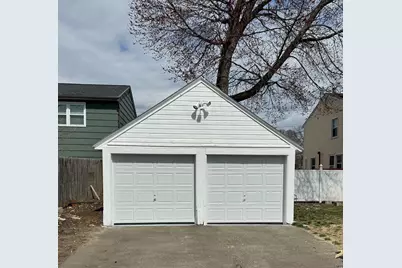 615 B E. Main Street #Garage, Stratford, CT 06614 - Photo 1