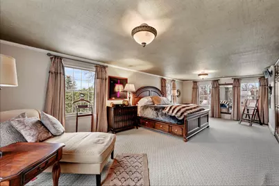 77 Eastfield Road, Waterbury, CT 06708 - Photo 23