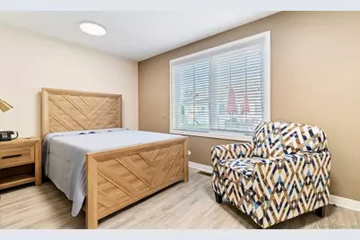 14 Godfrey Street, Groton, CT 06355 - Photo 9