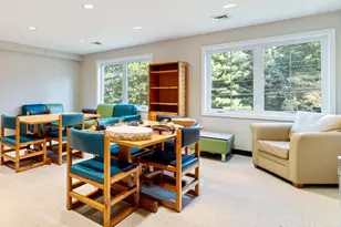 14 Godfrey St, Groton, CT 06355 - Photo 7