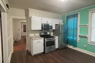 143 Brown St, Hartford, CT 06114 - Photo 3