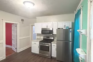 143 Brown St, Hartford, CT 06114 - Photo 11