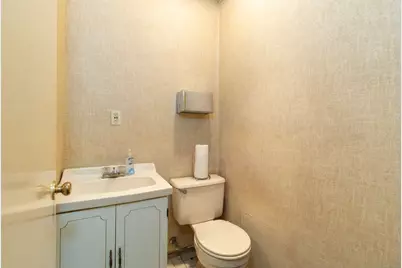 235 West Main Street, New Britain, CT 06052 - Photo 17