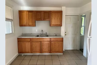 213 Saltonstall Avenue, New Haven, CT 06513 - Photo 15