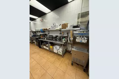 71 Wood Avenue, Bridgeport, CT 06605 - Photo 7