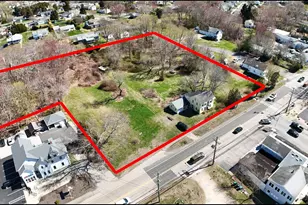 213 Boston Post Rd, Waterford, CT 06385 - Photo 1