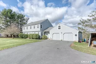 1833 Mountain Rd, Torrington, CT 06790 - Photo 3