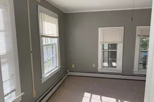 41 Spring St, Windham, CT 06226 - Photo 9