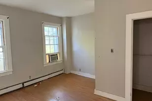 41 Spring St, Windham, CT 06226 - Photo 5