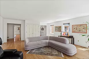 20 Maplewood Dr, Danbury, CT 06811 - Photo 11