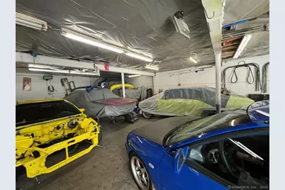 536 Scott Road, Waterbury, CT 06705 - Photo 11