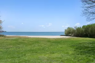 86 Wallacks Dr, Stamford, CT 06902 - Photo 15